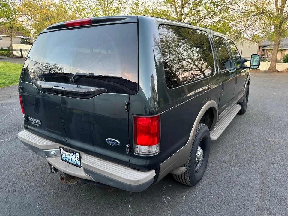 2000 Ford Excursion - Image 10 of 31