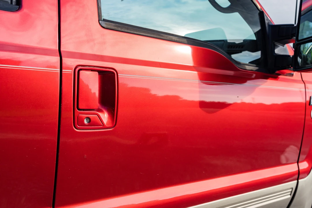 2000 Ford Excursion - Image 29 of 31