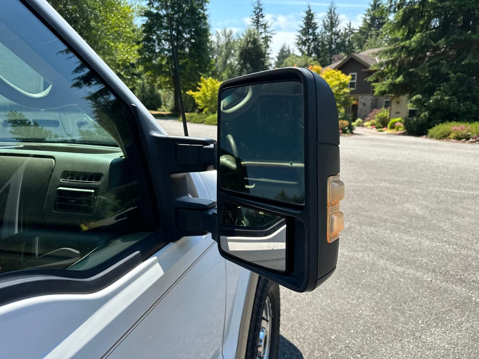 2000 Ford Excursion - Image 18 of 31