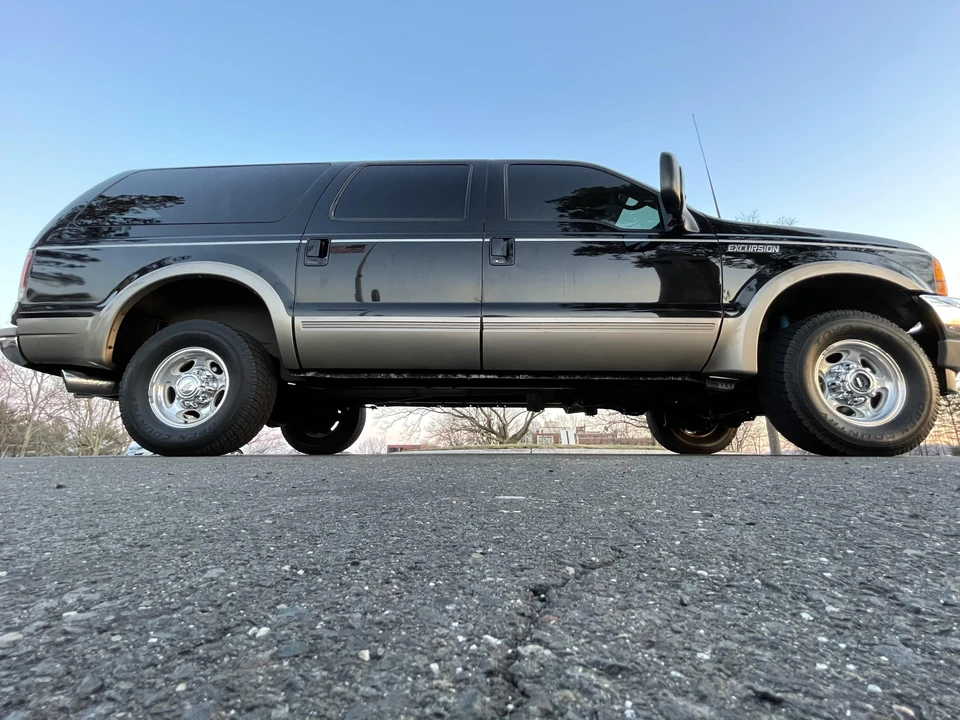2000 Ford Excursion - Image 15 of 31