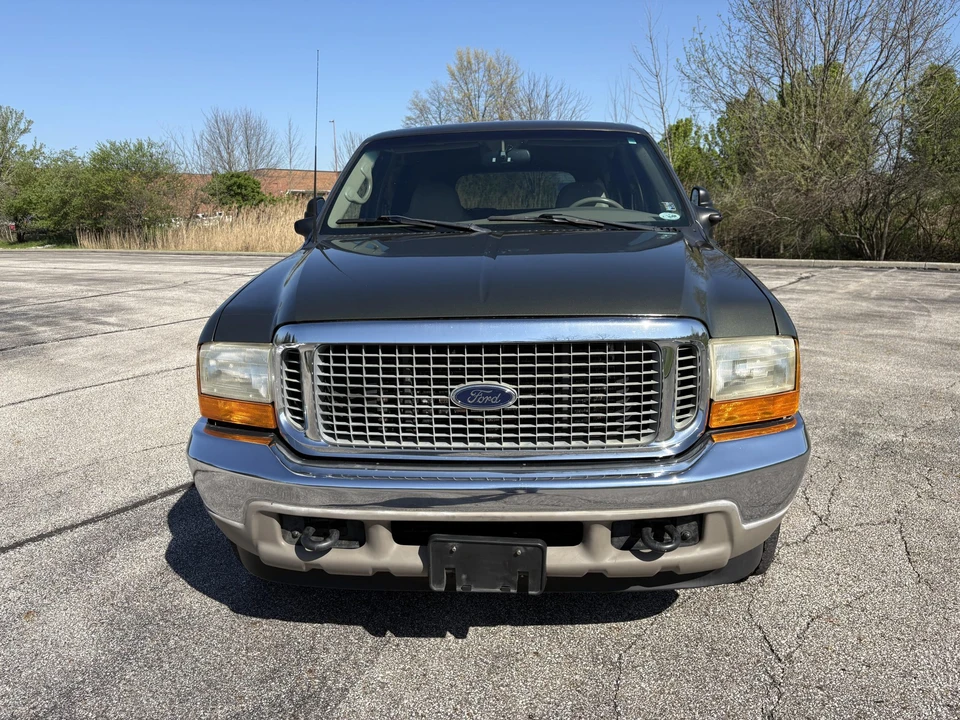 2000 Ford Excursion - Image 4 of 31