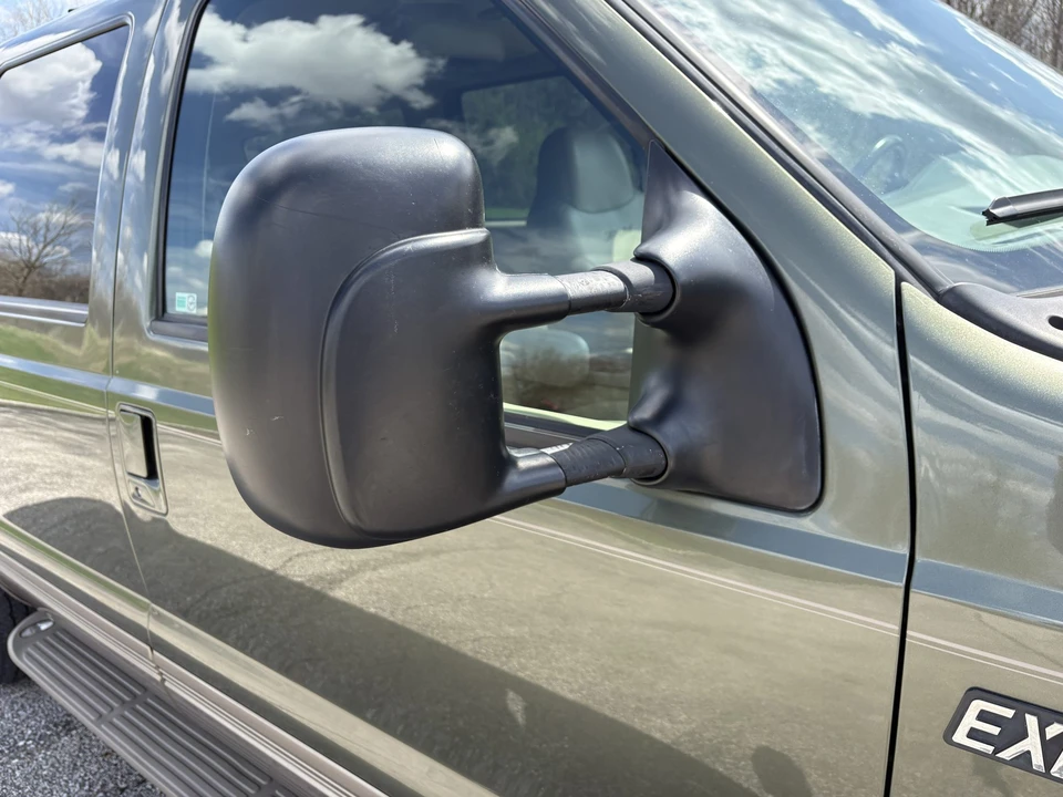 2000 Ford Excursion - Image 22 of 31
