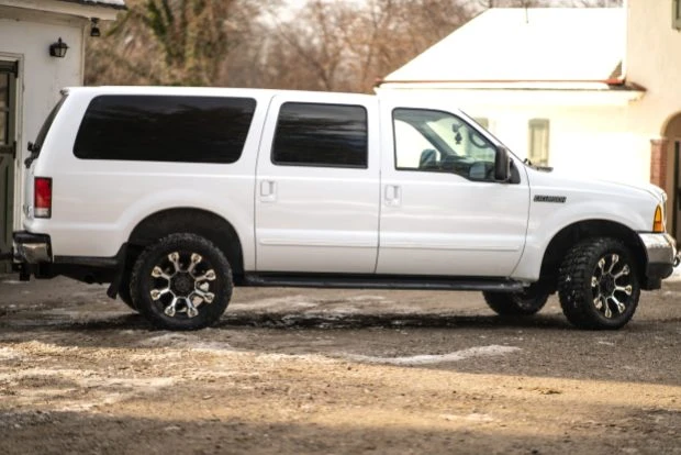2000 Ford Excursion - Image 3 of 7