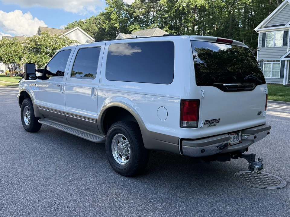 2000 Ford Excursion - Image 13 of 31