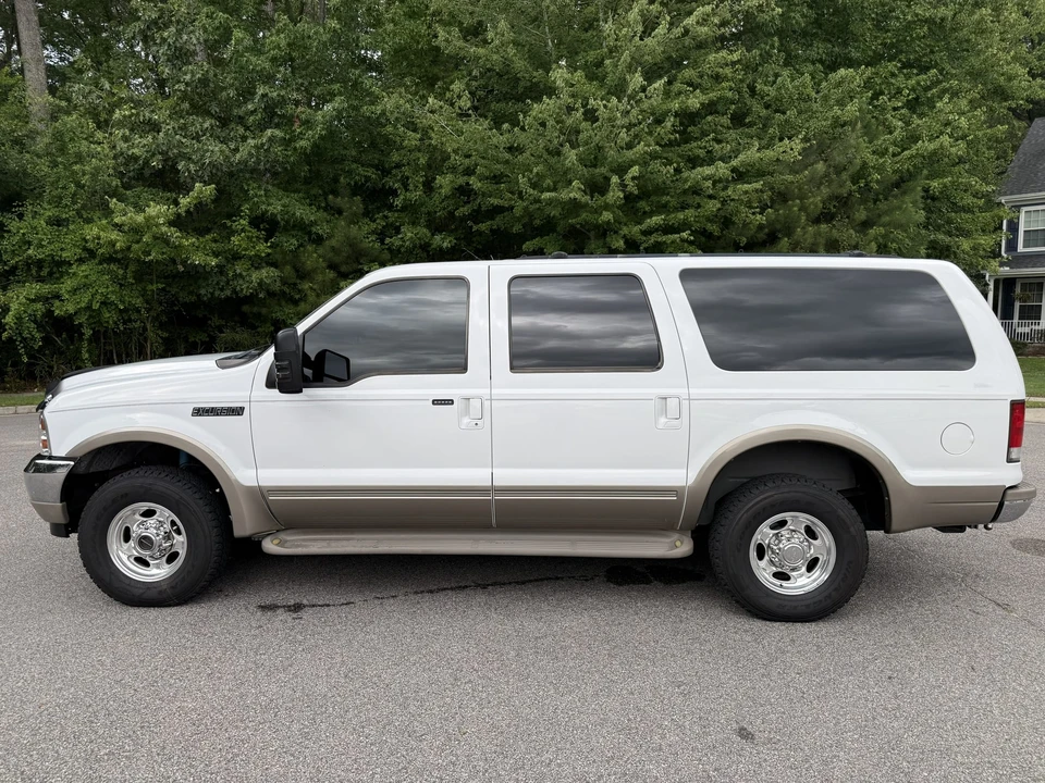 2000 Ford Excursion - Image 12 of 31