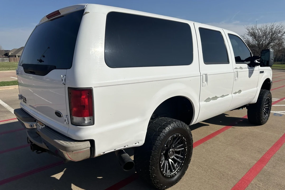 2000 Ford Excursion - Image 2 of 7