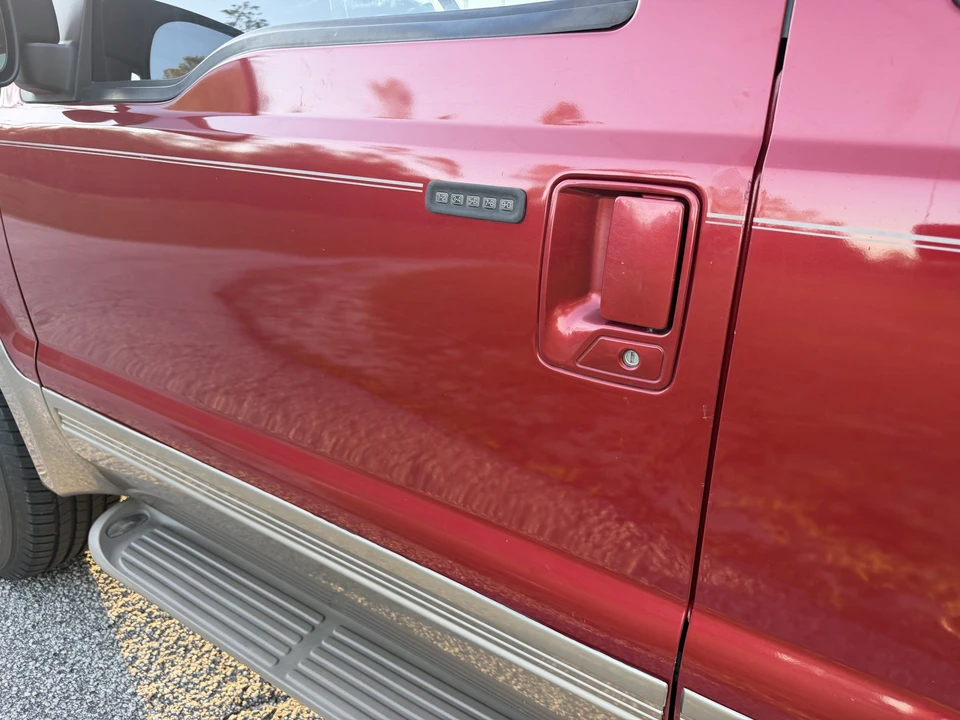 2000 Ford Excursion - Image 25 of 31