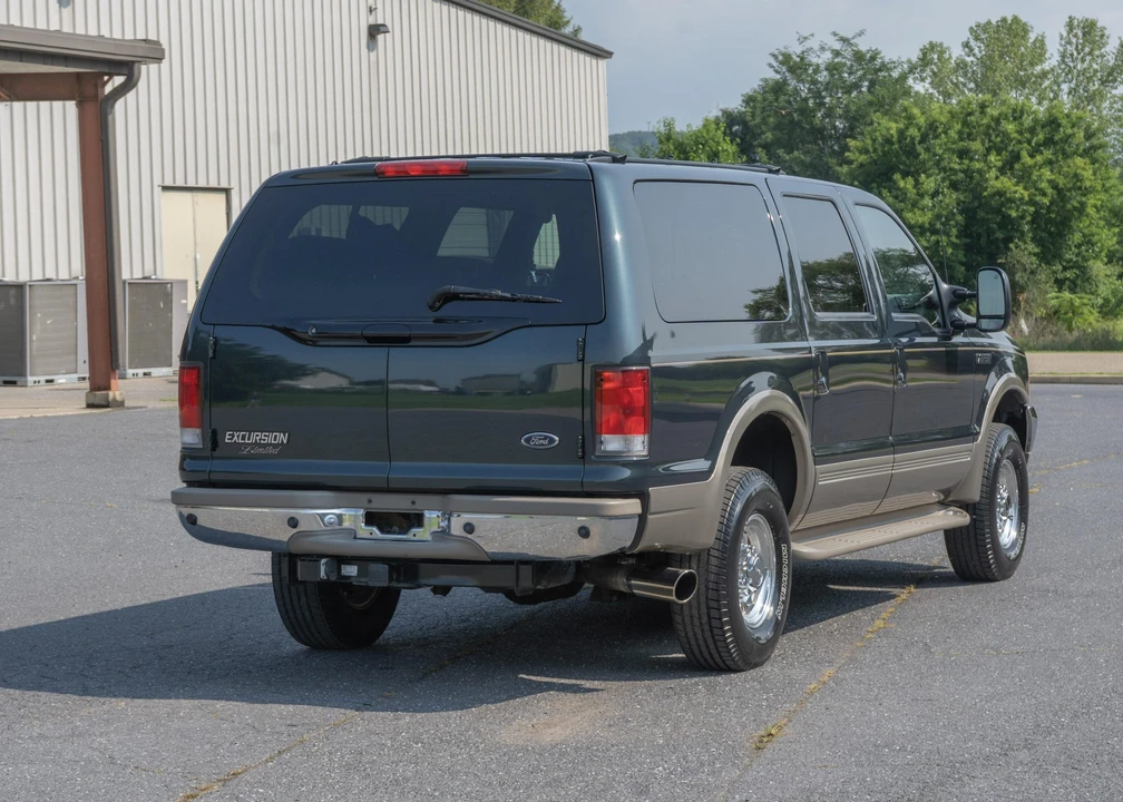 2000 Ford Excursion - Image 29 of 31