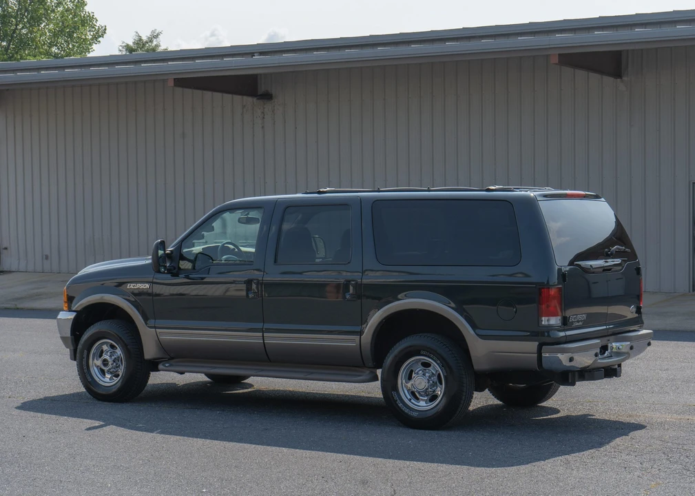 2000 Ford Excursion - Image 17 of 31