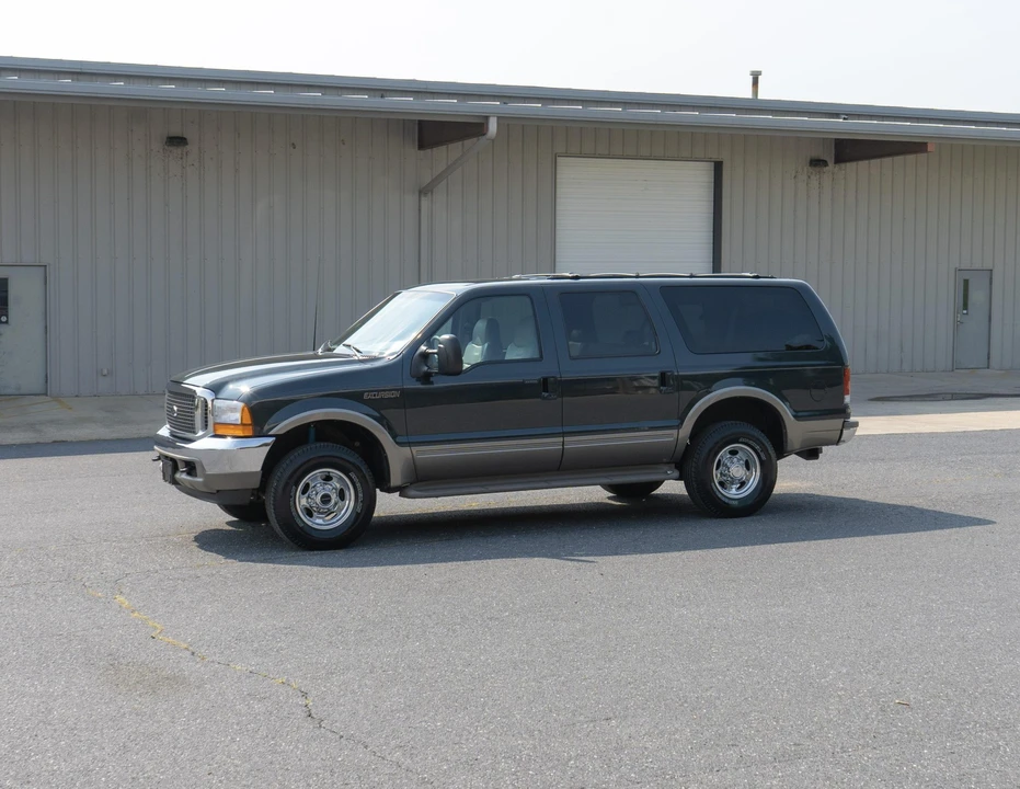 2000 Ford Excursion - Image 12 of 31