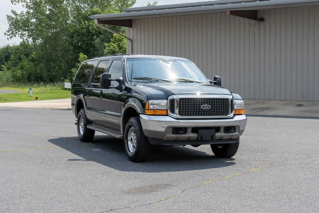 2000 Ford Excursion - Image 4 of 31
