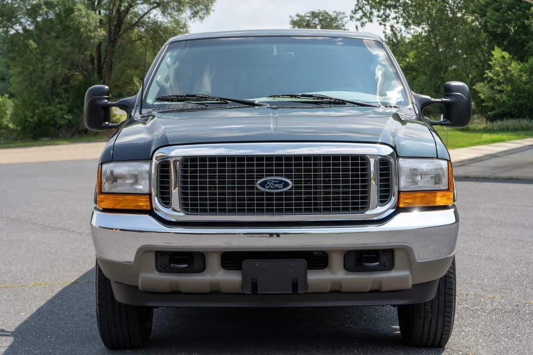 2000 Ford Excursion - Image 5 of 31