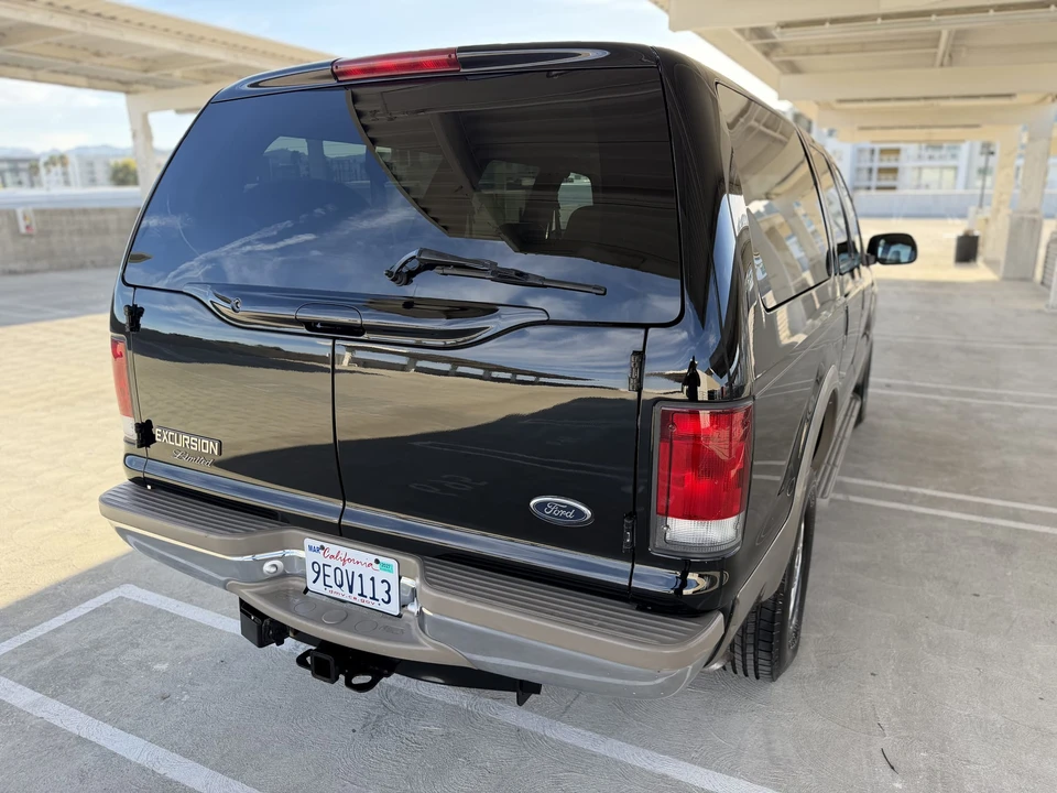 2000 Ford Excursion - Image 28 of 31