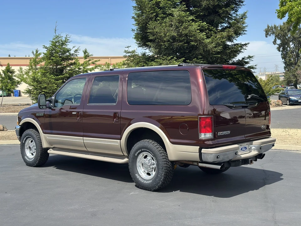 2000 Ford Excursion - Image 16 of 31