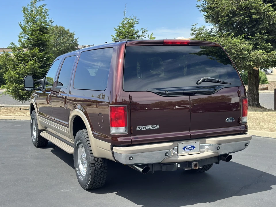 2000 Ford Excursion - Image 19 of 31