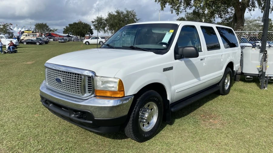 2000 Ford Excursion - Image 15 of 18
