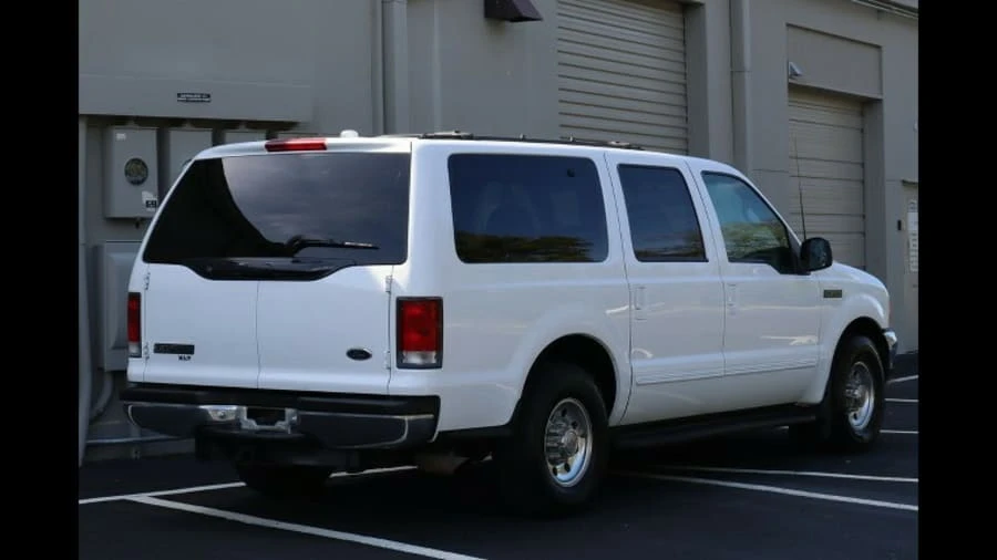 2000 Ford Excursion - Image 11 of 18