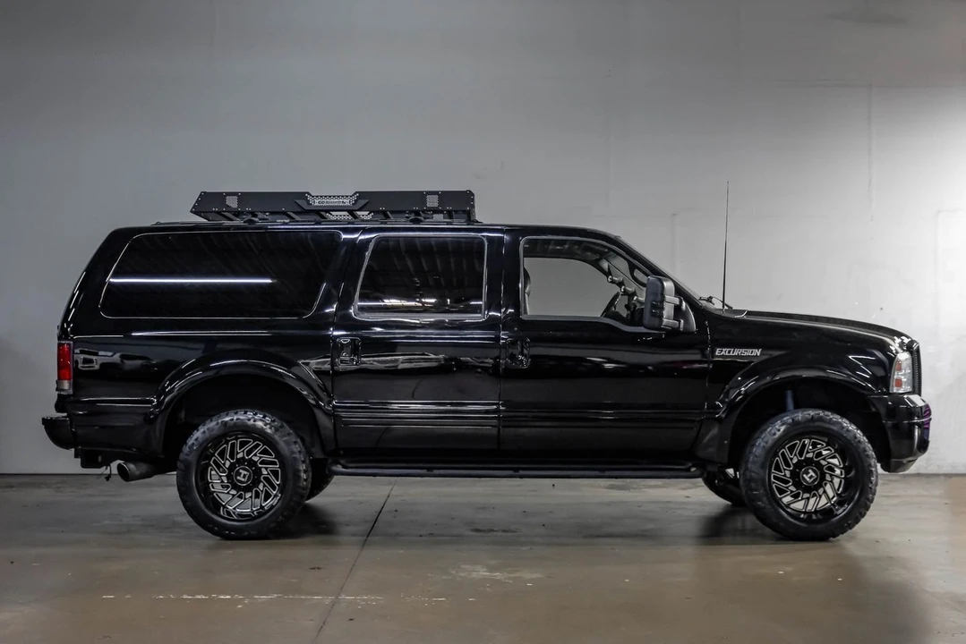 2000 Ford Excursion - Image 10 of 21