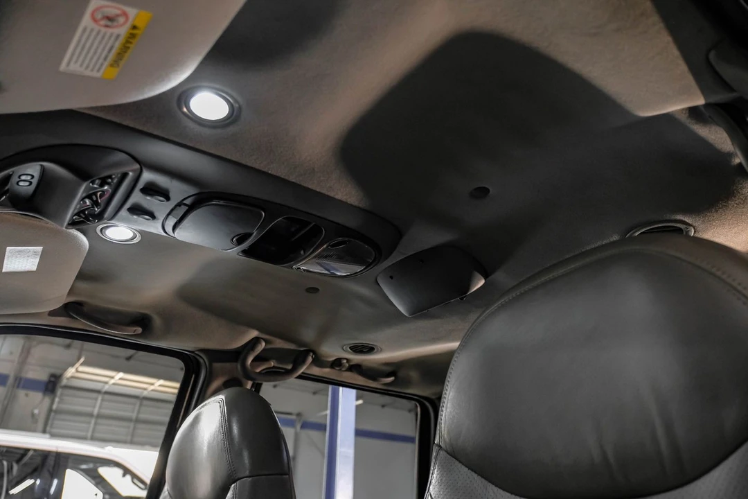 2000 Ford Excursion - Image 5 of 21