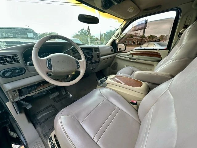 2000 Ford Excursion - Image 8 of 12