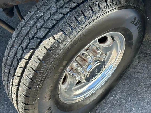 2000 Ford Excursion - Image 18 of 19