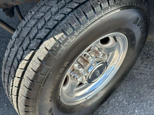 2000 Ford Excursion - Image 18 of 19