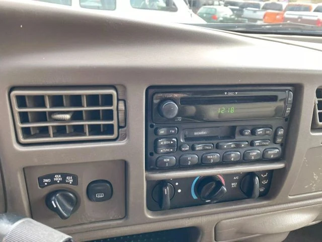 2000 Ford Excursion - Image 15 of 21