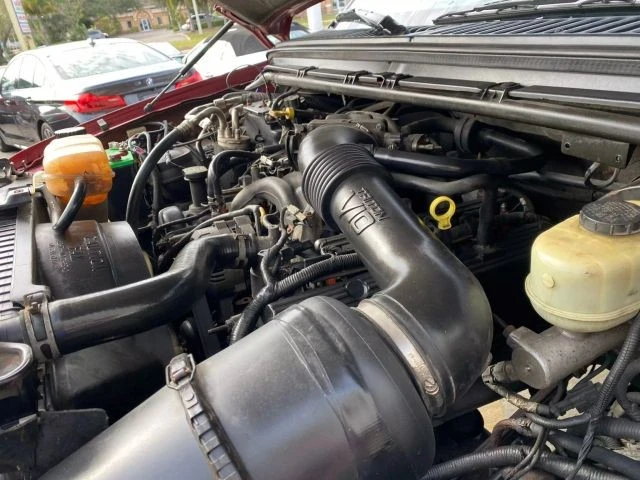 2000 Ford Excursion - Image 10 of 21