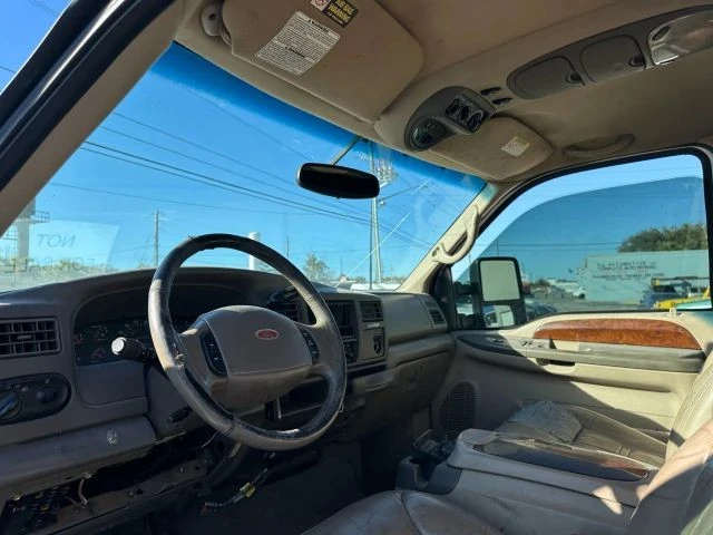 2000 Ford Excursion - Image 15 of 19