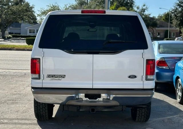 2000 Ford Excursion - Image 14 of 21