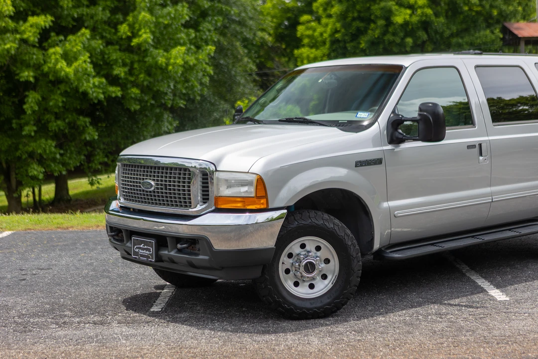 2000 Ford Excursion - Image 22 of 31