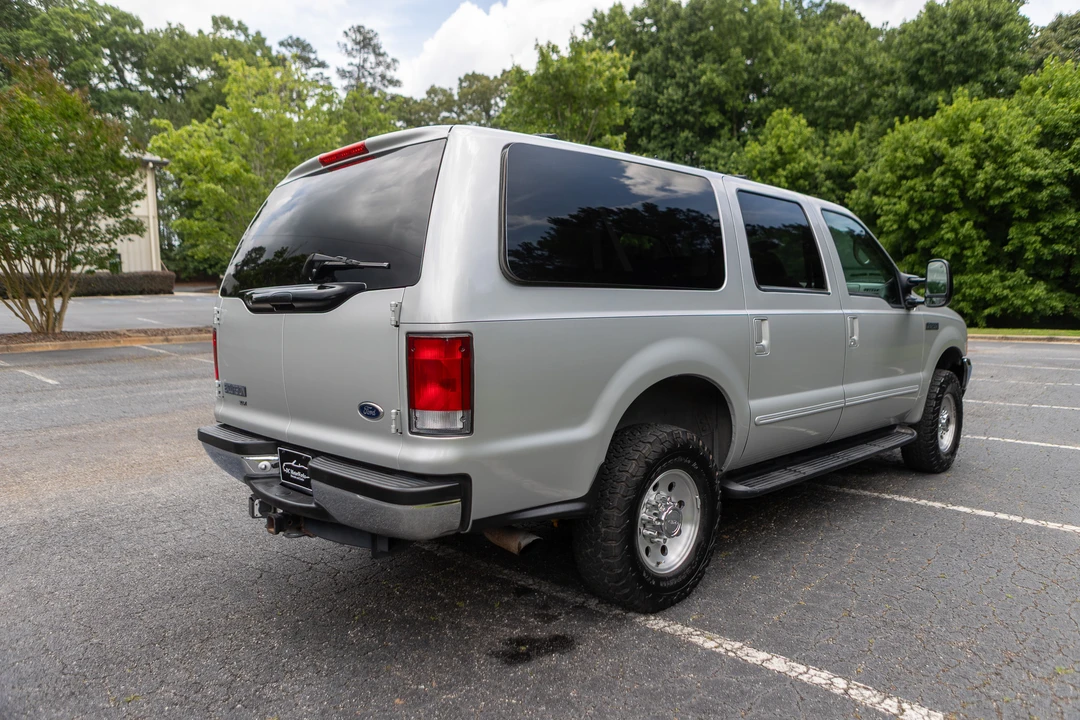 2000 Ford Excursion - Image 11 of 31