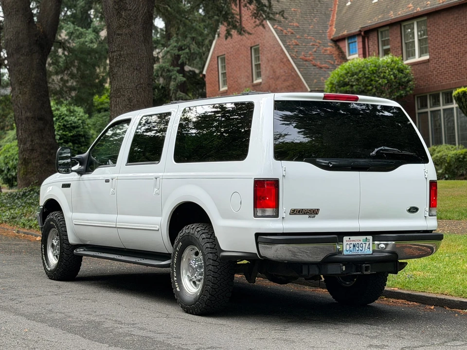 2000 Ford Excursion - Image 7 of 31