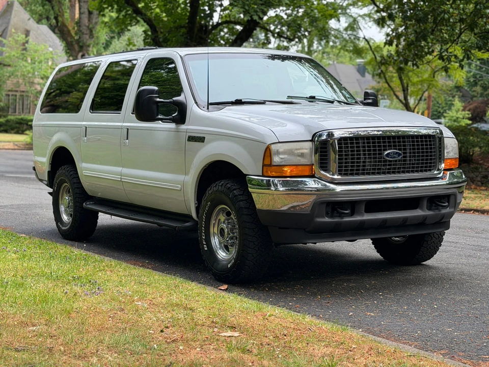 2000 Ford Excursion - Image 13 of 31