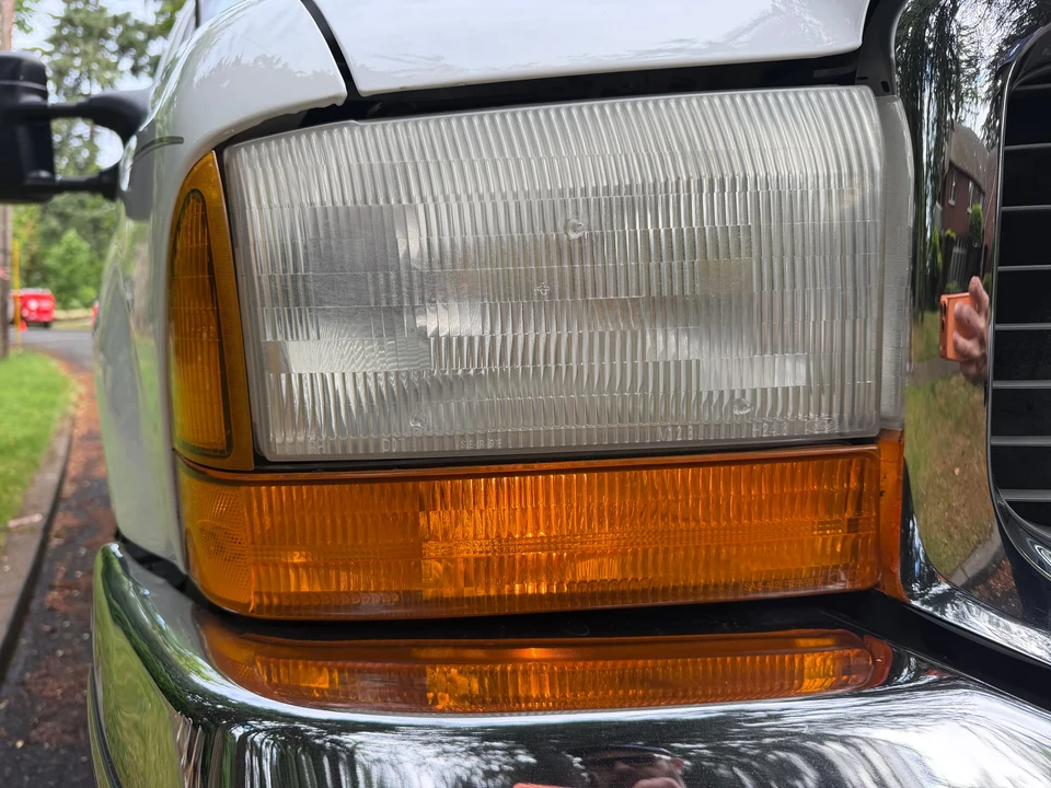 2000 Ford Excursion - Image 29 of 31