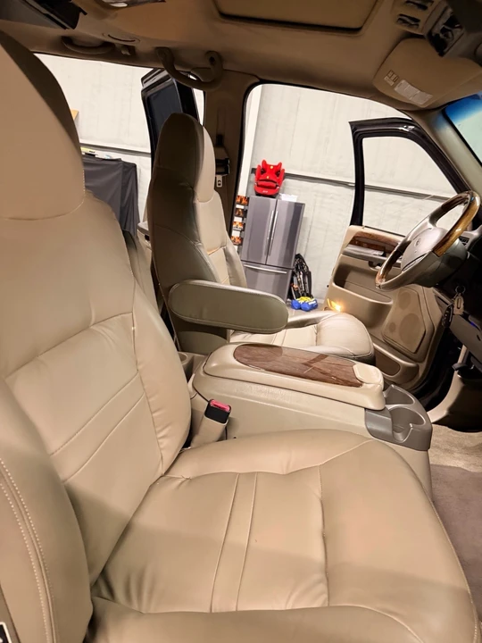 2000 Ford Excursion - Image 15 of 21
