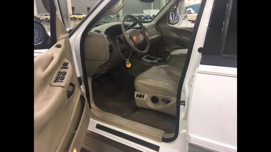 2000 Ford Expedition 1st Gen - Image 3 of 3