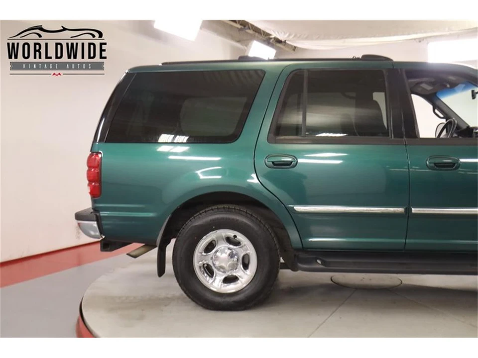 2000 Ford Expedition 1st Gen - Image 9 of 31