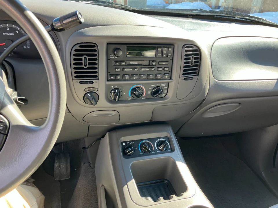 2000 Ford Expedition 1st Gen - Image 5 of 14