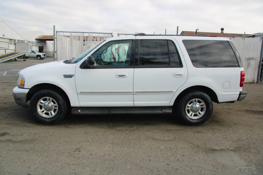 2000 Ford Expedition 1st Gen - Image 3 of 21