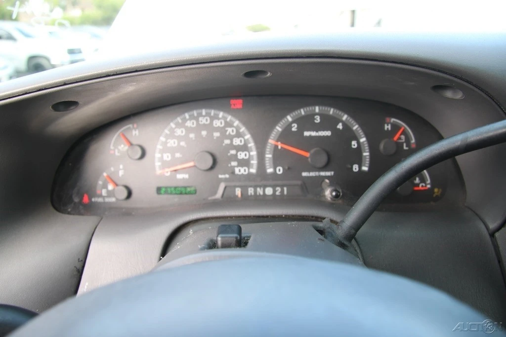 2000 Ford Expedition 1st Gen - Image 16 of 21