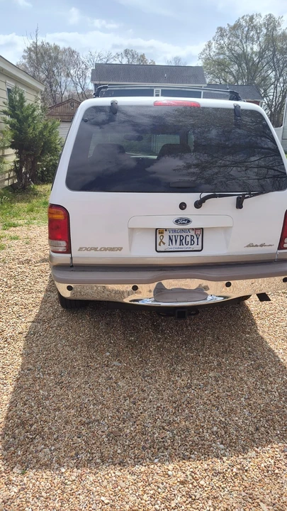 2000 Ford Explorer 2nd Gen - Image 11 of 14