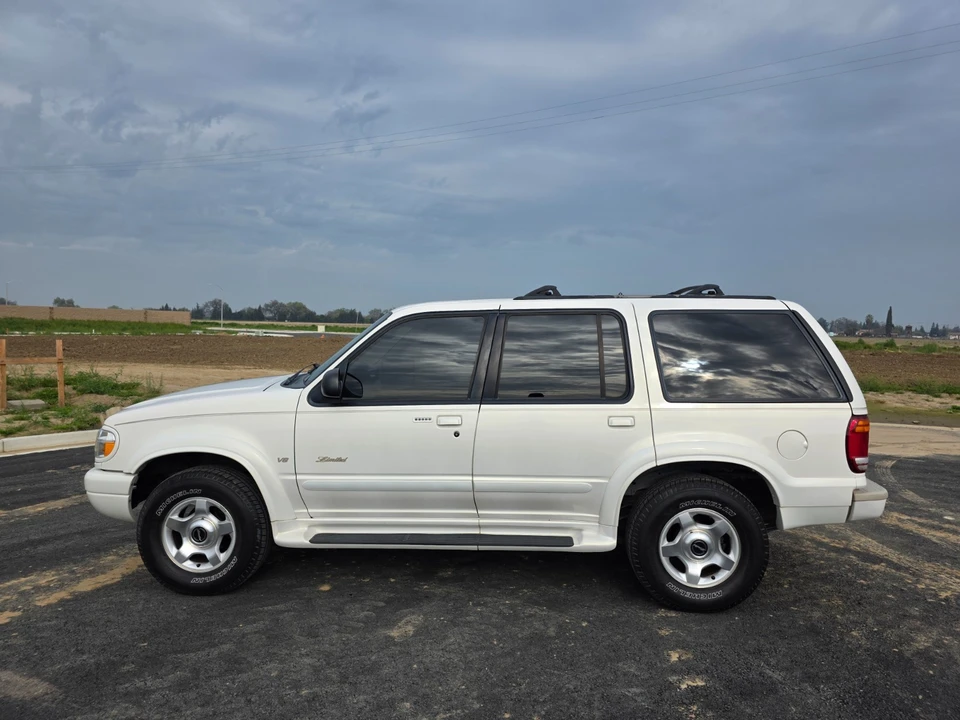 2000 Ford Explorer 2nd Gen - Image 7 of 20