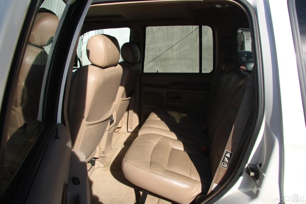 2000 Ford Explorer 2nd Gen - Image 17 of 21
