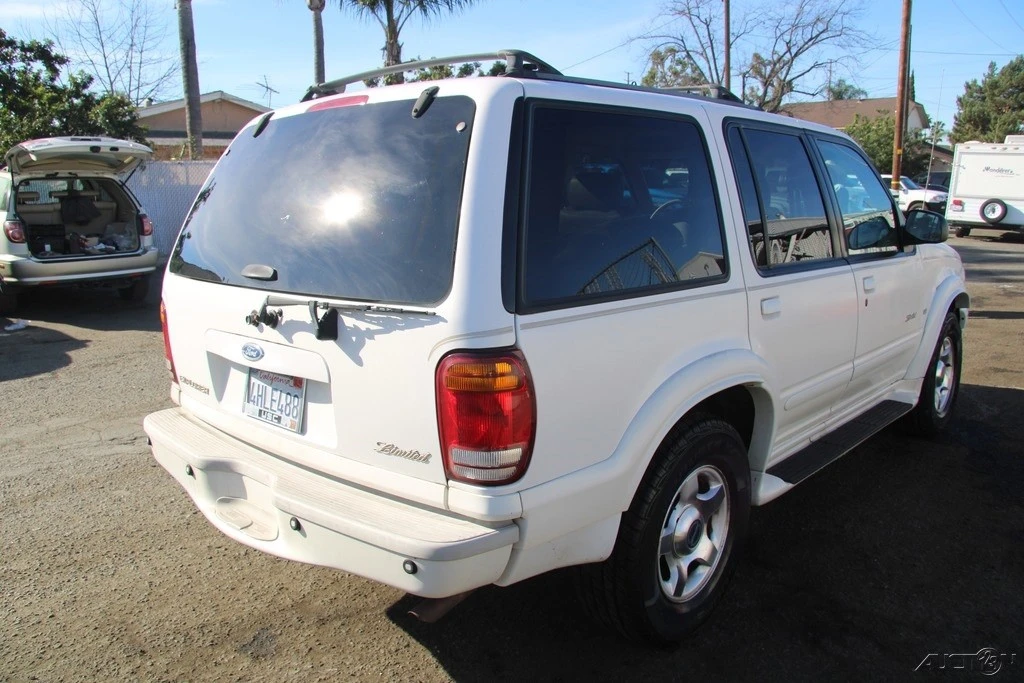 2000 Ford Explorer 2nd Gen - Image 6 of 21