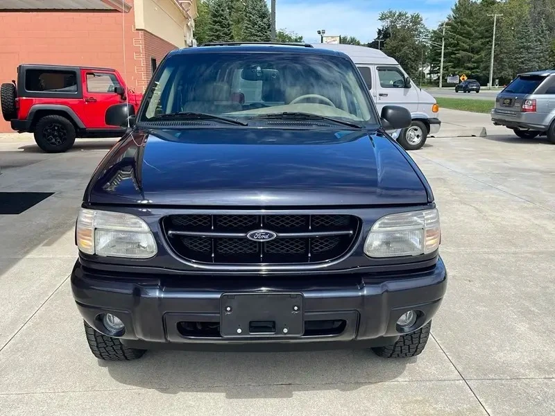 2000 Ford Explorer 2nd Gen - Image 5 of 31