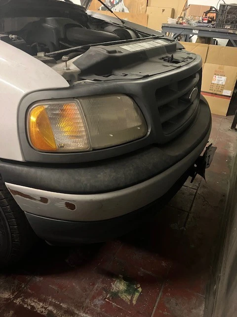 2000 Ford F-150 10th Gen - Image 12 of 16