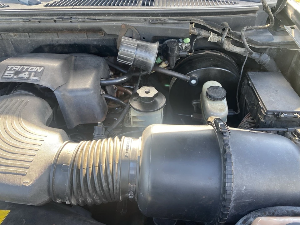 2000 Ford F-150 10th Gen - Image 13 of 23