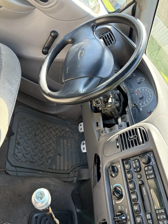2000 Ford F-150 10th Gen - Image 11 of 13