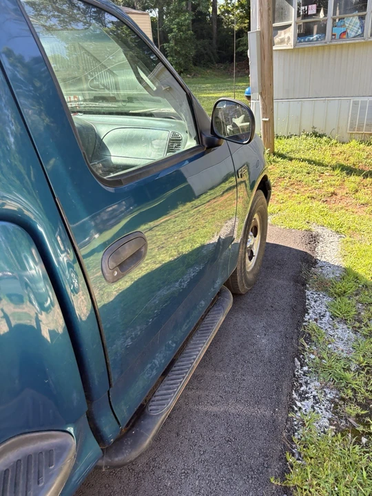2000 Ford F-150 10th Gen - Image 6 of 13